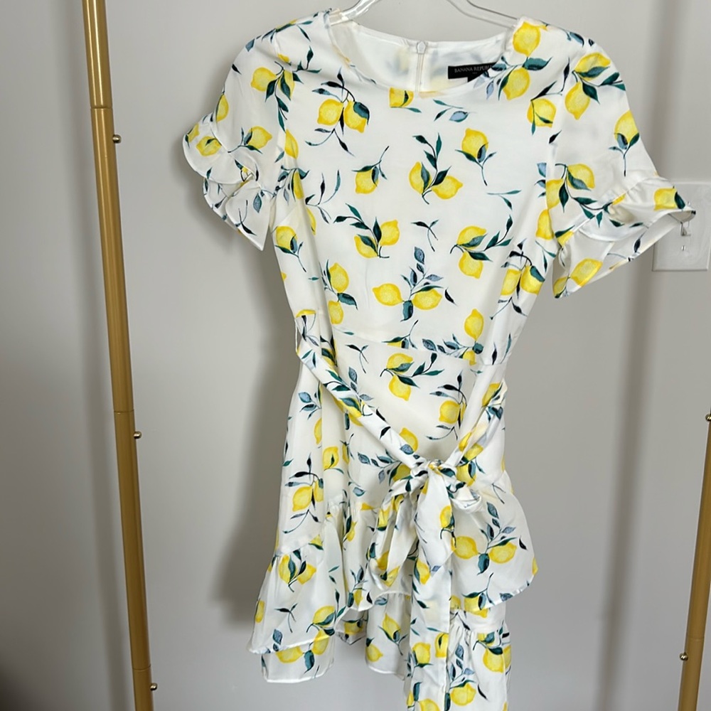 Banana republic lemon dress